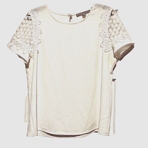 Marc New York white with lace short sleeves, key hole opening with gold button L